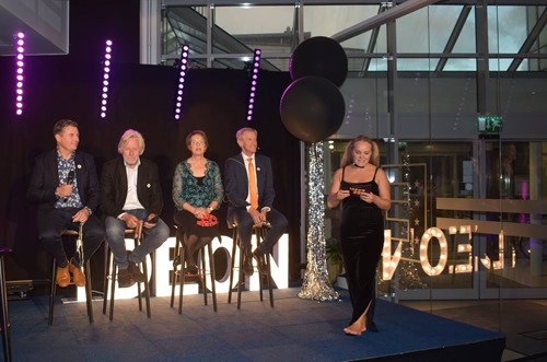 Richard Mosell, Sven-Thore Holm, Gertrud Bohlin and Hans Möller on stage with host Freja Davidsson Bremborg