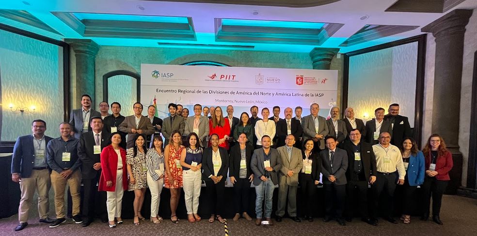 Attendees and speakers at IASP Monterrey