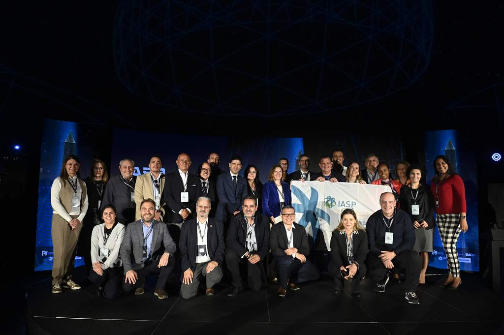IASP members on stage at IASP 2025 Buenos Aires