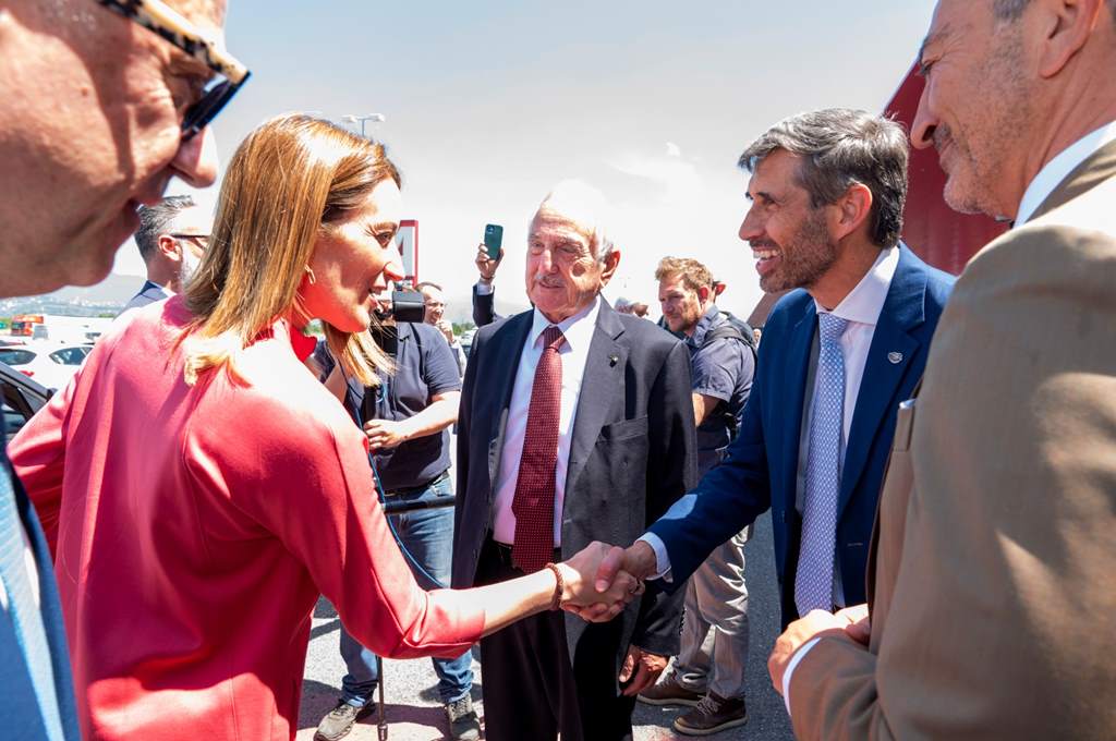 IASP VP Savatore Majorana welcomes European Parliament President Roberta to Kilometro Rosso