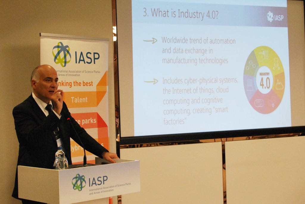 IASP President Josep Piqué presents the new subnetwork