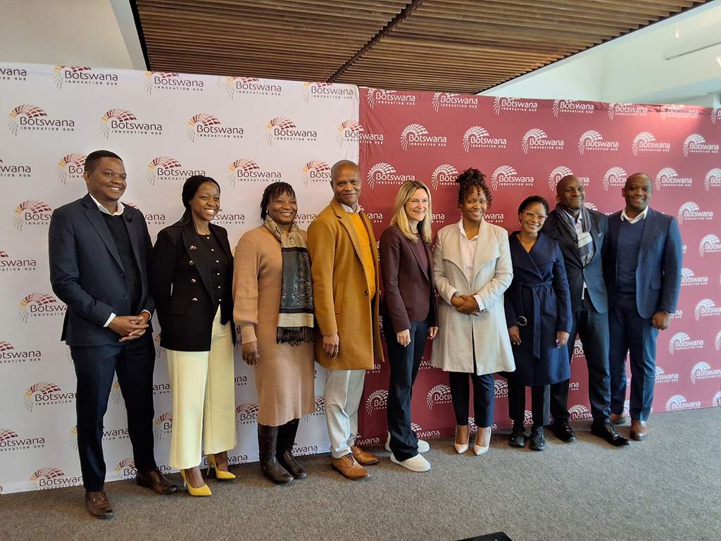 Lena Miranda and representatives of Botswana Innovation Hub