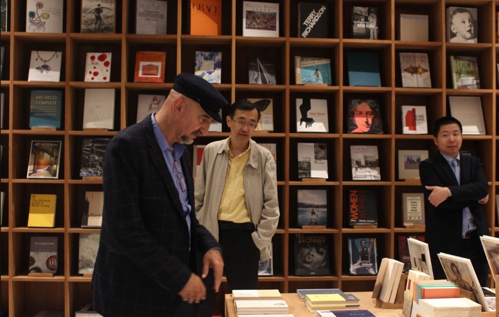 Luis Sanz browses in one of Caohjeng Hi Tech Park's on site bookshops