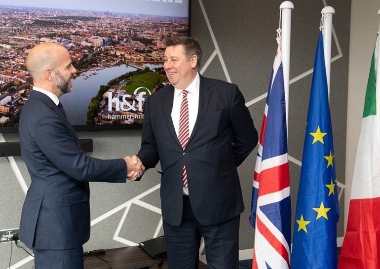 MIND CEO Igor De Biasio (l) and Hammersmith & Fulham council leader Stephen Cowan (r).