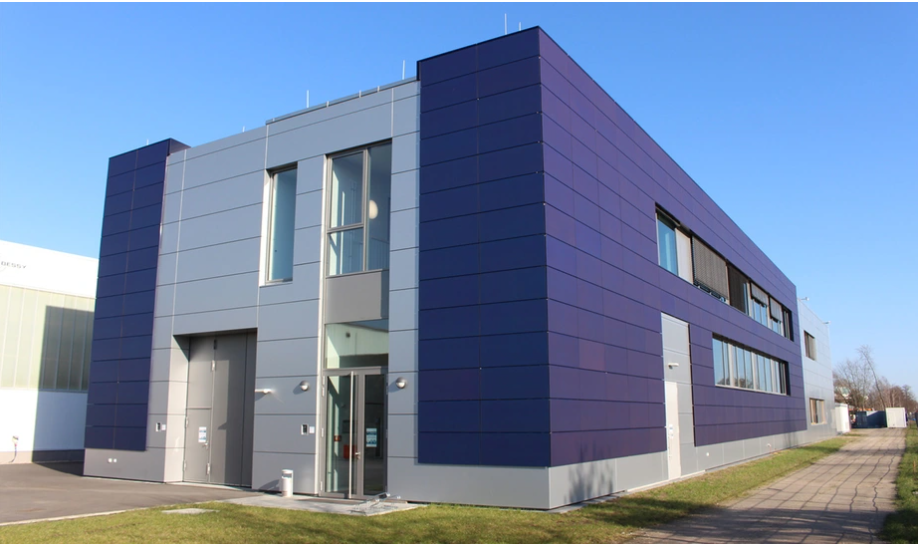 The BIPV living laboratory at the HZB in Berlin. Research platform and demonstration laboratory for integrated PV. © HZB