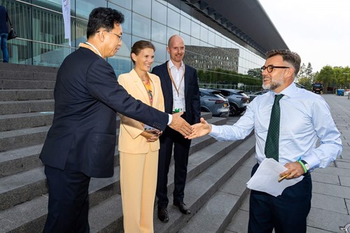 Welcoming Minister Franz Fayot