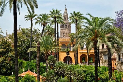 Outside the UNESCO World Heritage site the Alcázar palace