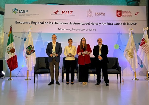 Juan Pablo Suárez, Ebba Lund, Carol Stewart and José Alfredo Pérez Bernal 