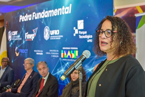 CBPF pedra fundamental (4)