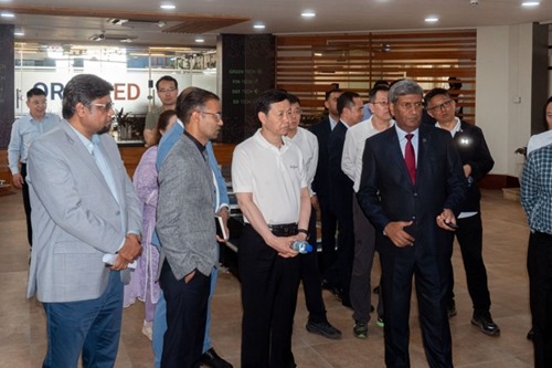 Chairman CMCC with Pro-Rector RIC, during the delegation’s visit to NSTP
