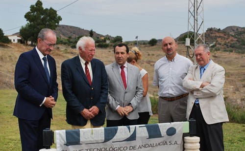 Pierre Laffitte with Luis Sanz, Felipe Romera and others in Malaga Techpark in 2014