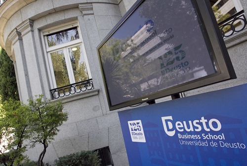 Deusto