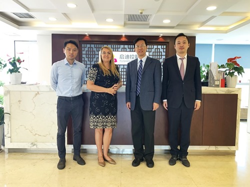 Hebert Chen (2nd from right) with Susana Kakuta and colleagues