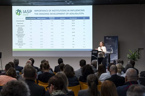 IASP CEO Ebba Lund speaking at Bolzano 2025