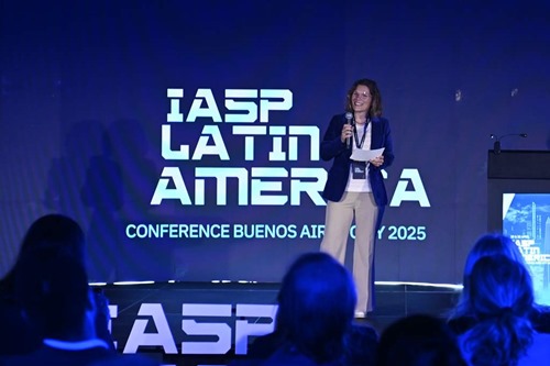 IASP CEO Ebba Lund welcoming attendees to IASP 2025 Buenos Aires