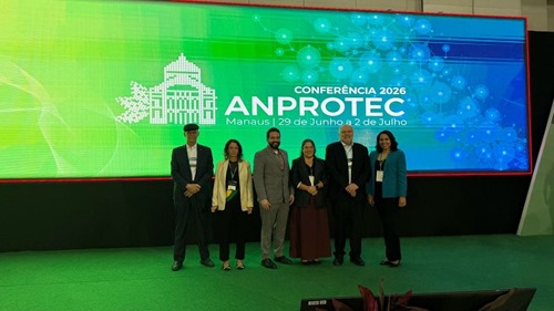 IASP Latin American President, Janelle Castrellón with fellow members and delegates, Anprotec Conference 2026
