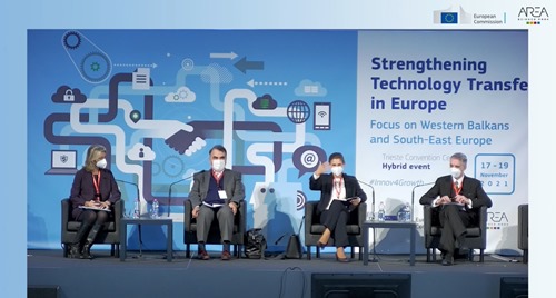 Left to right: session chair Martina De Sole, Paris Kokorotsikos, Ebba Lund and Stephen Taylor