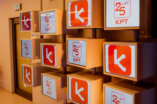 Anniversary decorations