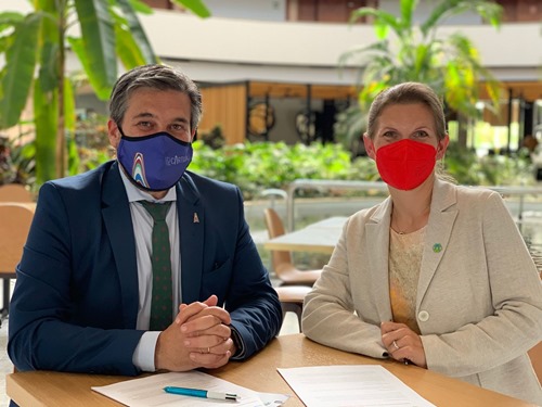 Luis Perez & Ebba Lund