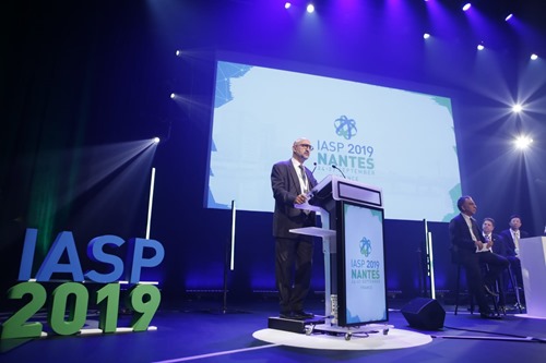 Luis Sanz addresses the IASP Nantes opening ceremony