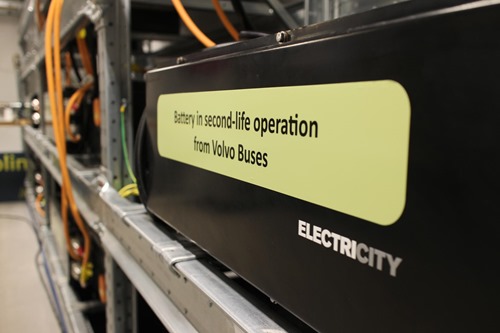 Solar powered bus batteries from Volvo