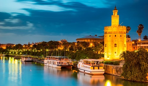 The banks of the Guadalquivir with the Torre de Oro