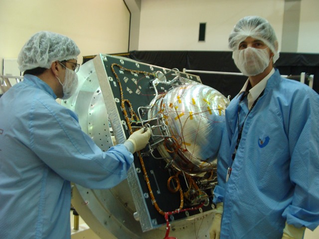 EwCT-1qXIAAsLqE